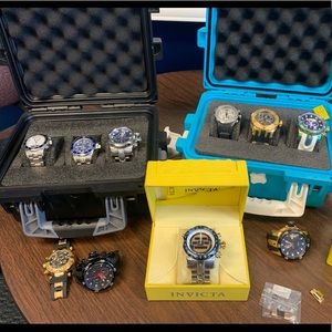Invicta Men’s watch bundle